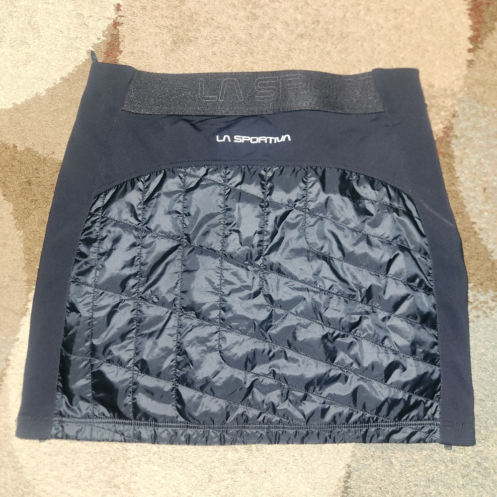 La Sportiva Black Quilted Skirt